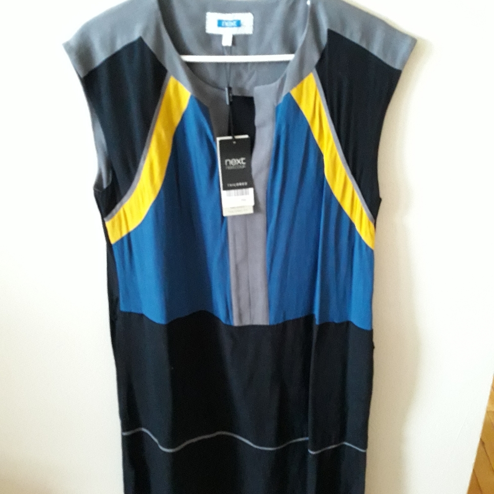 Next UK shift dress color block black NWT